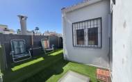 Herverkoop - Town House -
San Miguel de Salinas - Inland