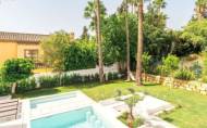 Revente - Villa -
Nueva Andalucía - Costa del Sol