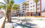 Herverkoop - Apartment -
Torrevieja - Centro