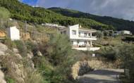 Resale - Villa -
Alcaucín - Inland
