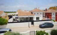 Herverkoop - Villa -
Los Montesinos - Costa blanca sur