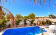 Revente - Villa -
Orihuela Costa - La Zenia