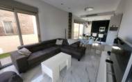 Revente - Villa -
Orihuela Costa - Costa Blanca