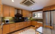 Revente - Apartment -
Marbella - Nueva Andalucía