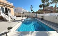 Resale - Villa -
Benijofar - Monte Azul