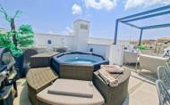 Resale - Villa -
Villamartin - Costa Blanca