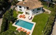 Revente - Villa -
Nueva Andalucía - Costa del Sol