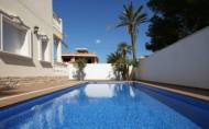 Herverkoop - Villa -
Cabo Roig - Costa Blanca