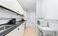 Herverkoop - Apartamento -
Torrevieja - Centro