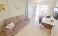 Herverkoop - Town House -
Villamartin - Las filipinas