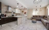 Reventa - Town House -
Torrevieja - Centro