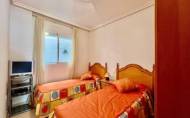 Herverkoop - Apartamento -
Torrevieja - Playa del Cura