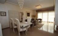 Herverkoop - Villa -
Orihuela Costa - Campoamor