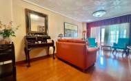 Revente - Apartamento -
Torrevieja - Centro