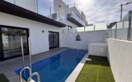 Resale - Villa -
Villamartin - Costa Blanca