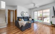 Resale - Villa -
Los Montesinos - La Herrada