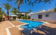 Reventa - Villa -
Orihuela Costa - Costa Blanca