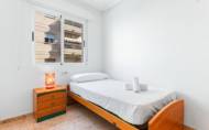 Herverkoop - Apartamento -
Torrevieja - Centro