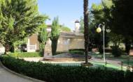 Revente - Villa -
Yecla - Inland