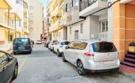 Revente - Apartment -
Torrevieja - Centro