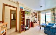 Herverkoop - Apartamento -
Torrevieja - Playa del Cura