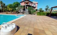 Reventa - Villa -
Elche - Costa Blanca