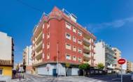 Revente - Apartment -
Torrevieja - Centro