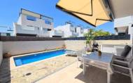 Herverkoop - Villa -
Ciudad Quesada - Costa Blanca