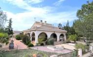 Reventa - Villa -
Yecla - Inland