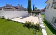 Herverkoop - Villa -
Torrevieja - Los Balcones