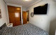 Herverkoop - Apartamento -
Torrevieja - Centro