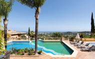 Herverkoop - Apartment -
Marbella - Nueva Andalucía