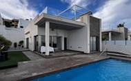 Revente - Villa -
Orihuela Costa - Costa Blanca