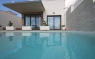Herverkoop - Villa -
Orihuela Costa - Campoamor