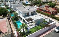 Herverkoop - Villa -
Orihuela Costa - Lomas De Cabo Roig
