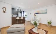 Herverkoop - Apartment -
Torrevieja - Centro