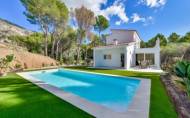 Resale - Villa -
Altea