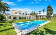 Nouvelle construction - Villa -
Marbella - Lomas De Marbella Club