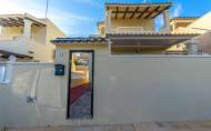 Reventa - Town House -
Orihuela Costa - Costa Blanca