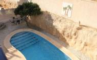 Herverkoop - Villa -
La Zenia - Costa Blanca