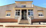 Resale - Villa -
Pilar de la Horadada - Costa Blanca Sur
