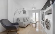 Revente - Apartment -
Torrevieja - Centro