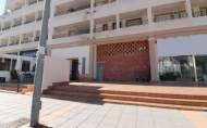 Resale - Commercial -
Los Montesinos - Laguna Green