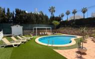 Herverkoop - Villa -
Orihuela - Inland