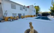 Herverkoop - Country House -
Calasparra - Inland
