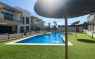 Herverkoop - Bungalow -
Orihuela Costa - Costa Blanca