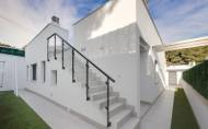Herverkoop - Villa -
Pinar de Campoverde - Inland