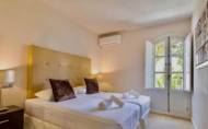 Resale - Town House -
Marbella - Costa del Sol