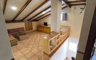 Reventa - Villa -
Yecla - Inland
