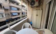 Revente - Apartamento -
Torrevieja - Centro